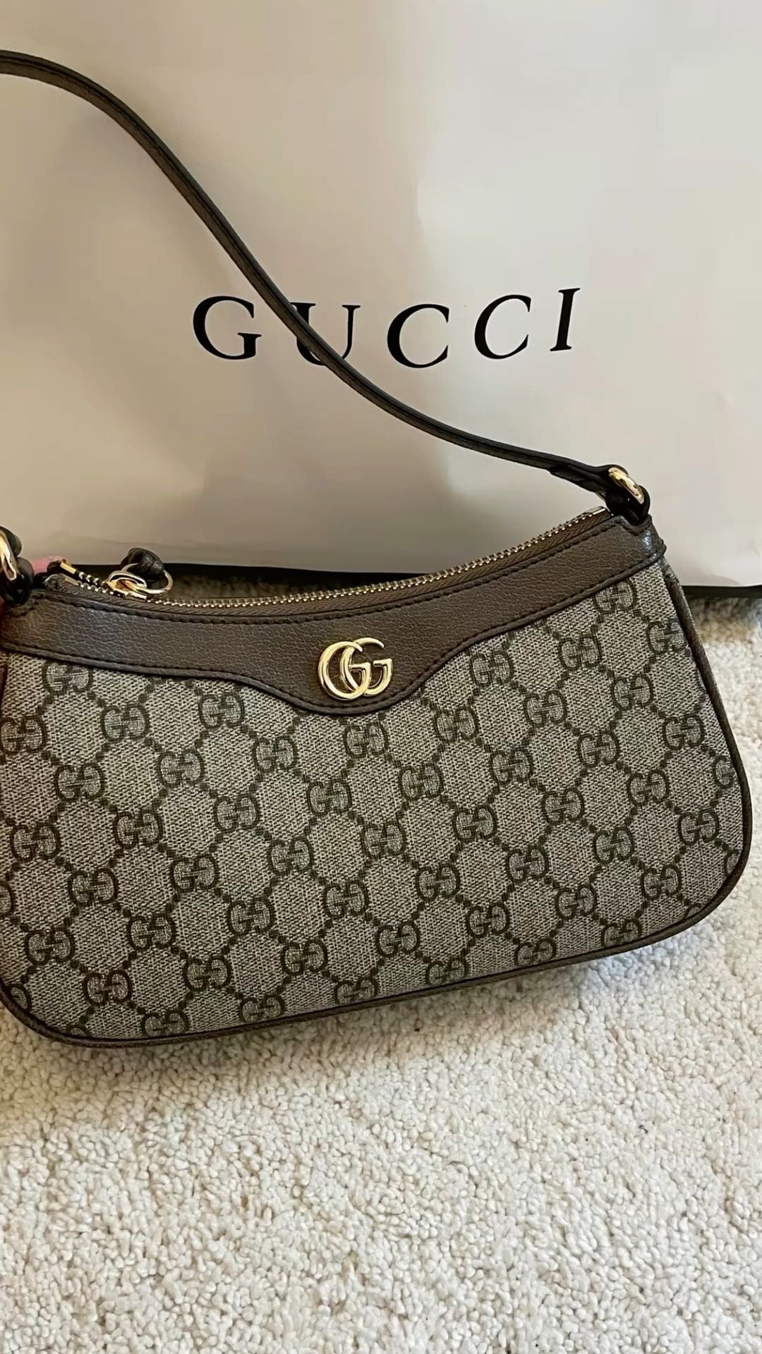 Gucci Ophidia Small Shoulder Bag