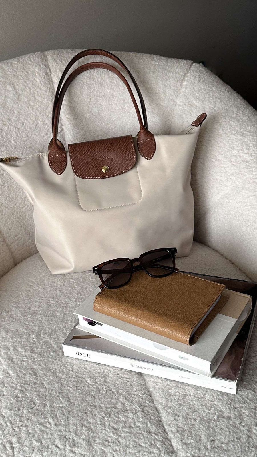 Long Champ Bag (Beige)