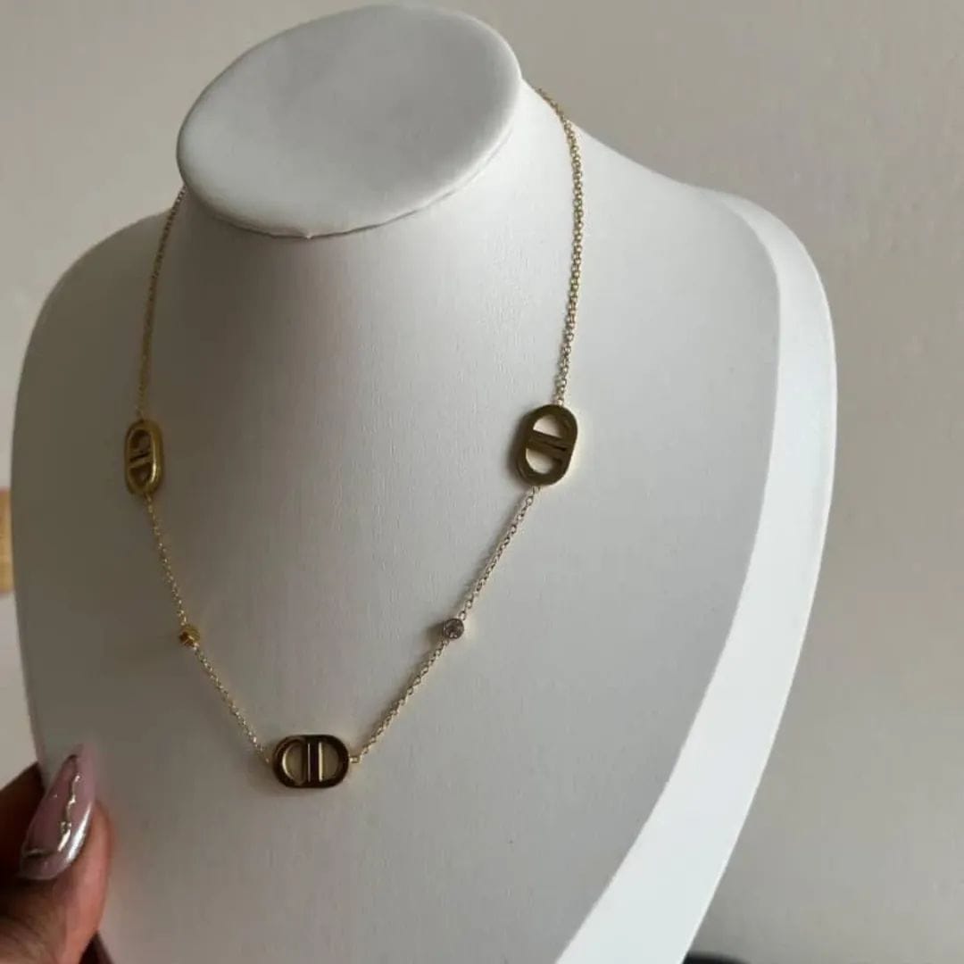 Double-Bar Emblem Necklace | Stainless Steel | 18K Gold Plated