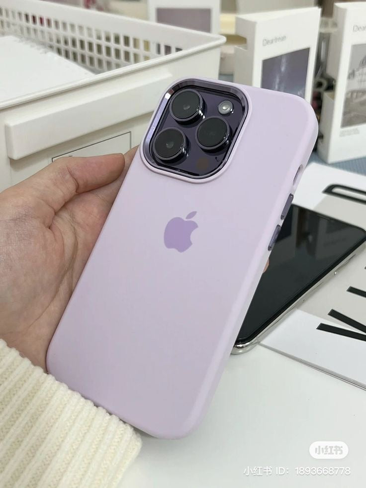 iPhone Silicone Case (Light Purple)