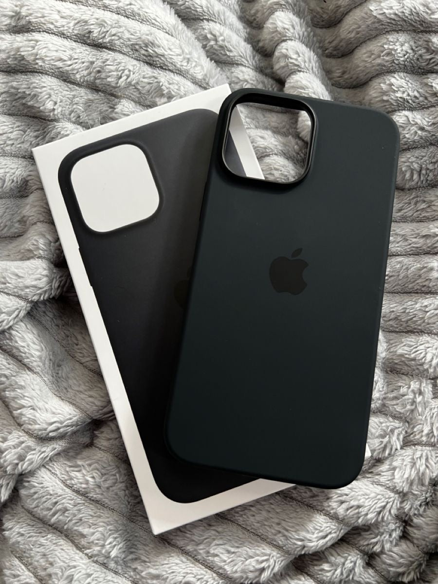 iPhone Silicone Case (Black)