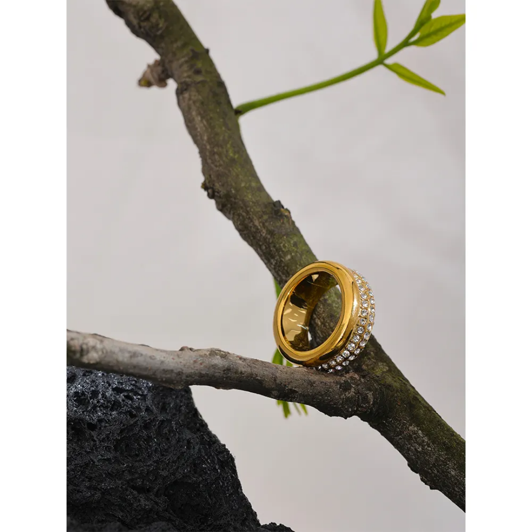 Shiny Cubic Zirconia Round Ring | Stainless Steel | 18K Gold Plated