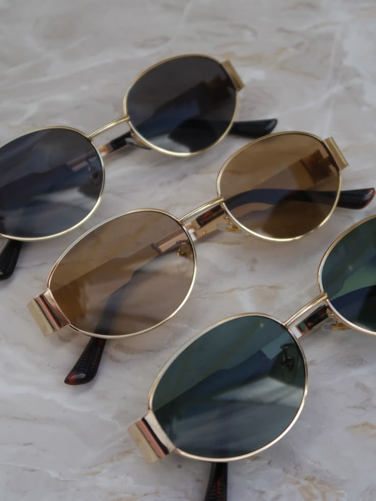 Celine Triomphe Metal 01 Sunglasses (Comes With Simple Plastic Packaging)