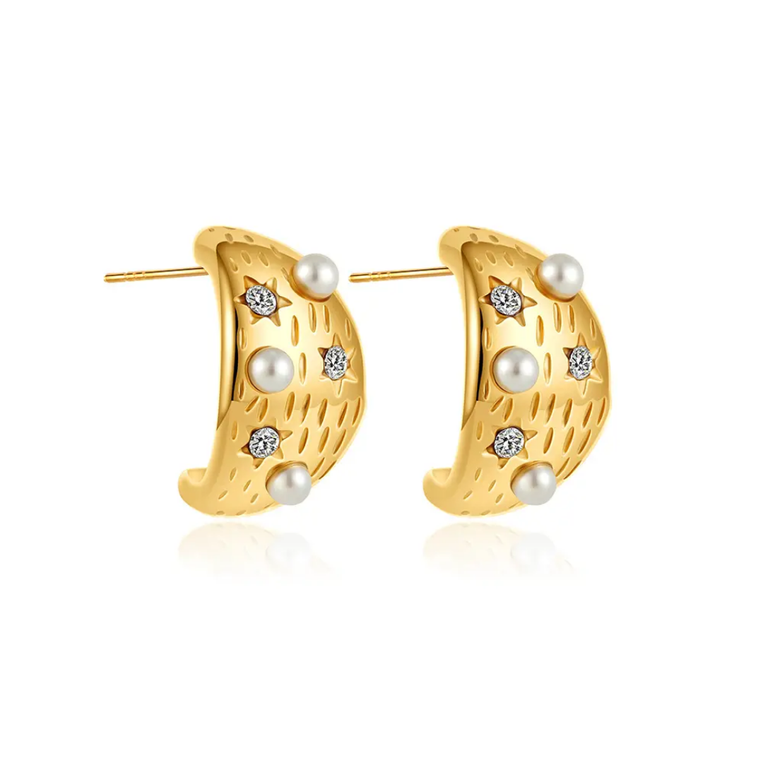 Pearl CC Hoop Earring French Style | Stainless Steel | 18K Gold Plated | Tarnish-Free