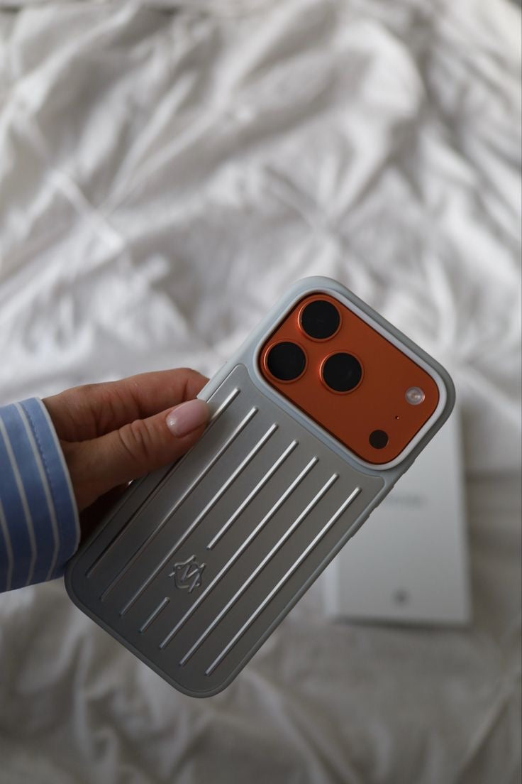 Rimowa Case - iPhone 17 pro & Pro Max