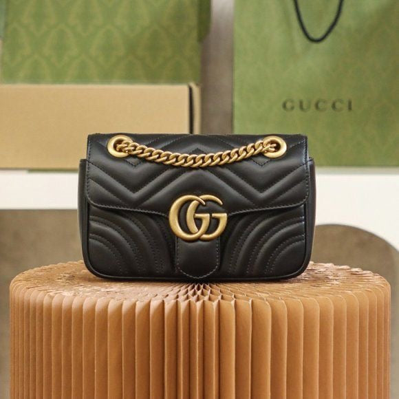 Gucci Marmont Shoulder Bag