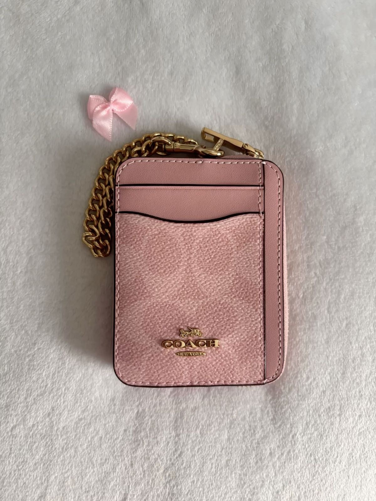 Coach Zip Card Case In The Signature Canvas