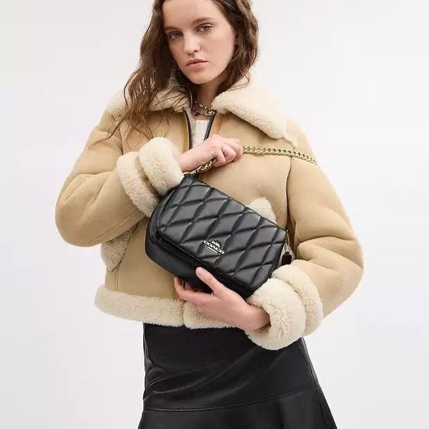 Coach Quinn Bag With Quilting