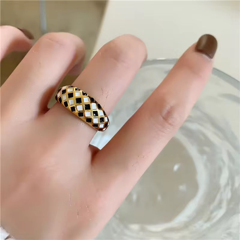 Midnight Check Gold Ring