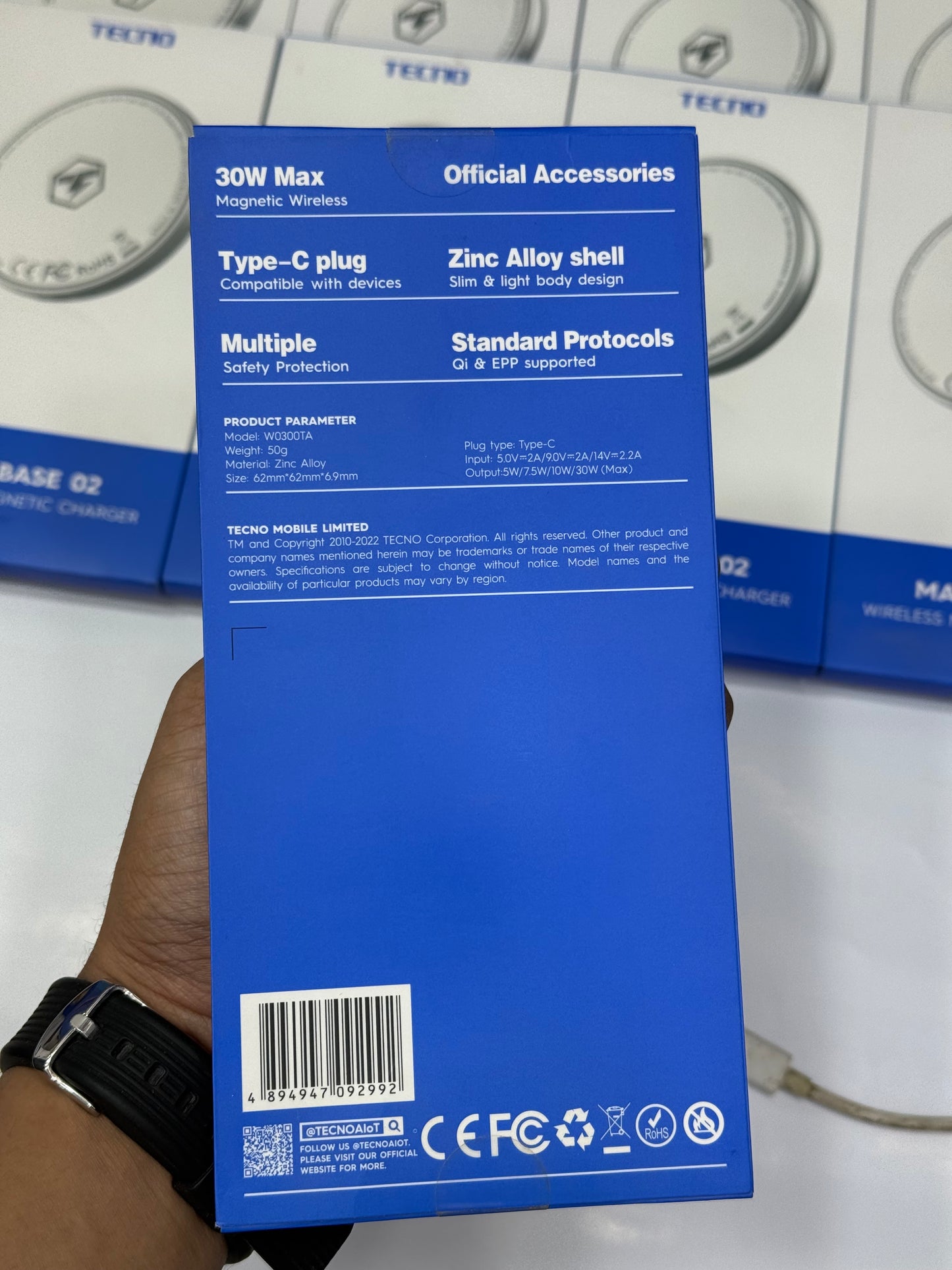 MagBase 02 Magnetic Wireless Charger for iPhone & Android (Fast Charging)