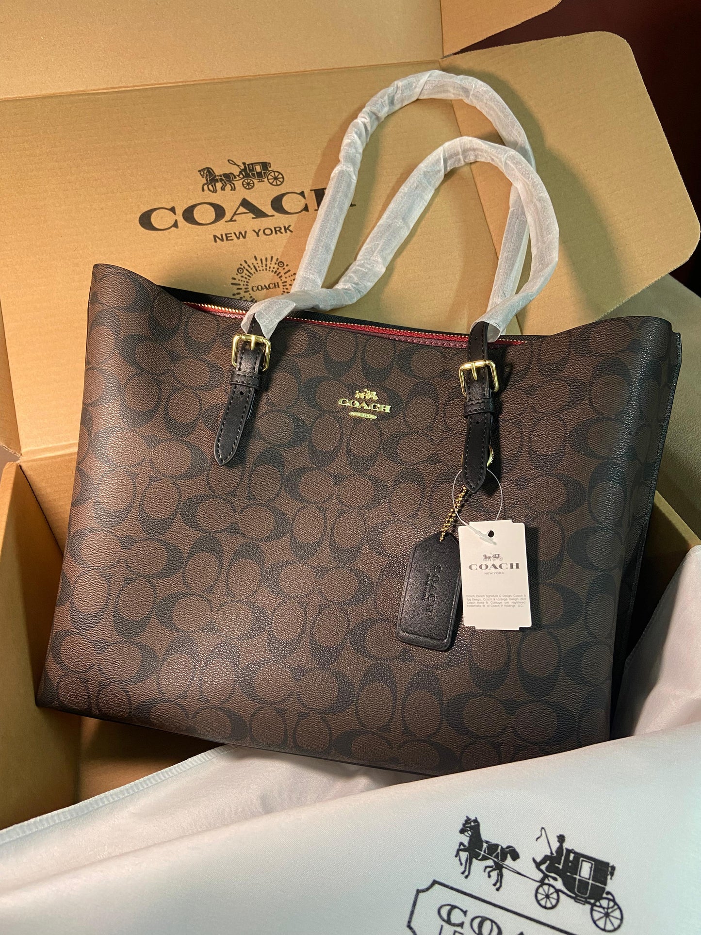 Coach Mollie Tote Bag In Signature Canvas (Walnut/Black)