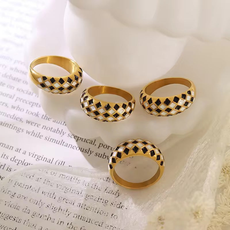Midnight Check Gold Ring