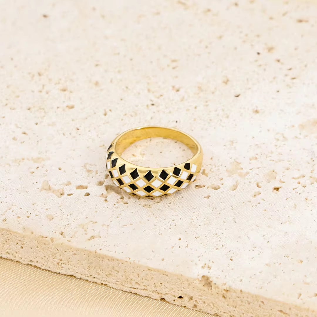 Midnight Check Gold Ring