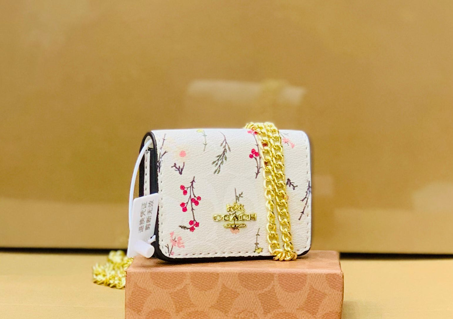 Coach Mini Wallet (Floral White)
