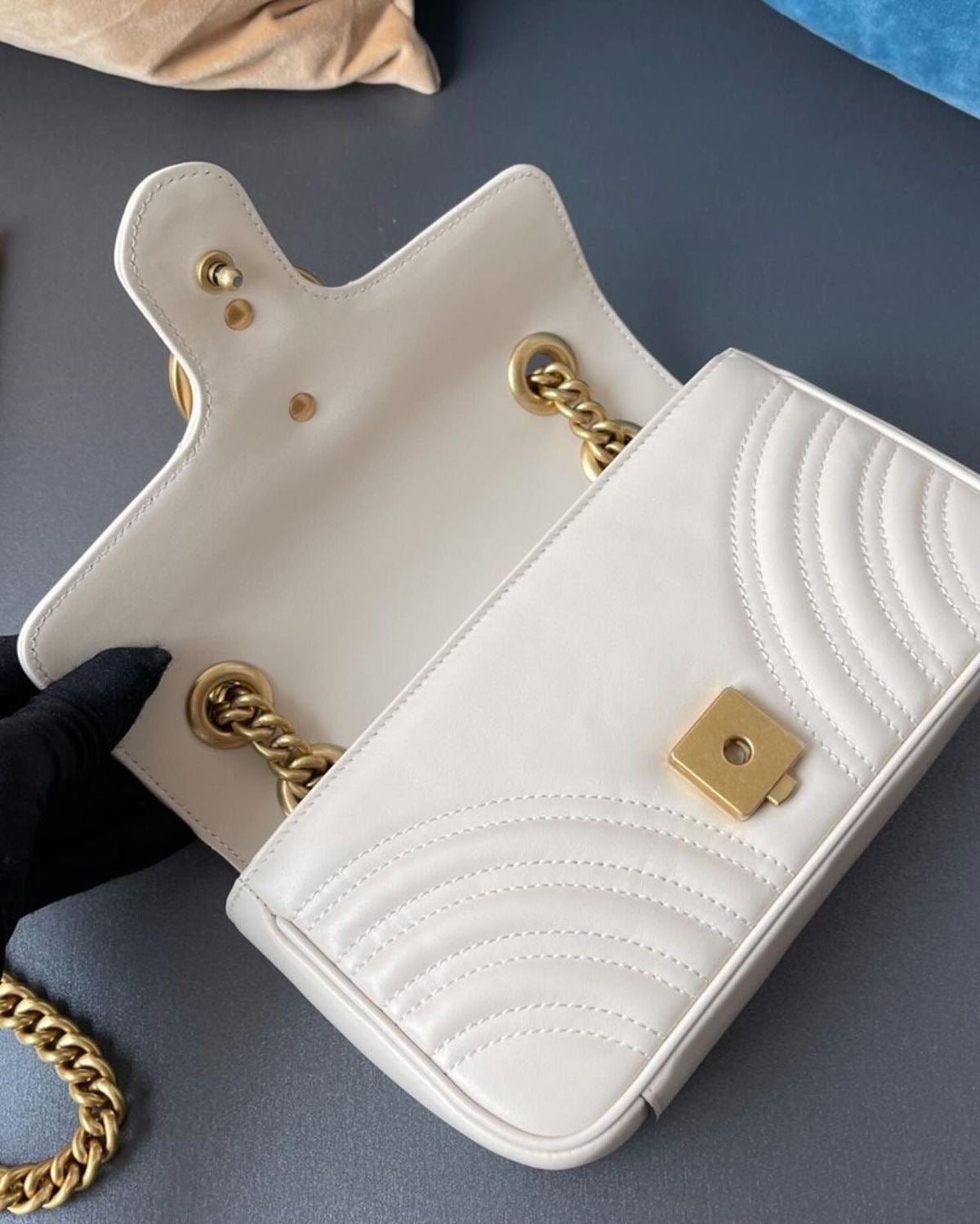 Gucci Marmont Shoulder Bag