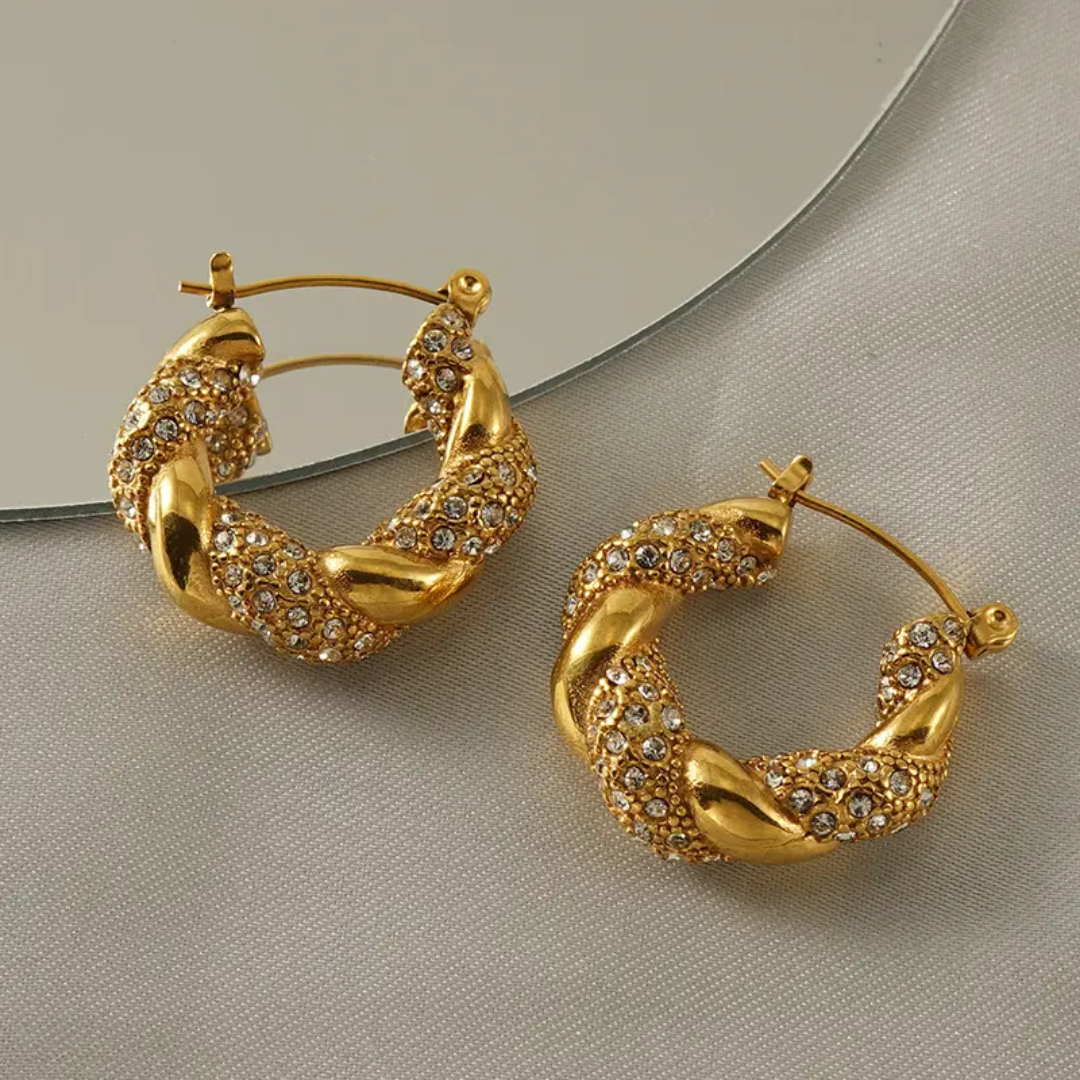 Zircon Diamond Twisted Hoop Earring | Stainless Steel | 18K Gold Plated