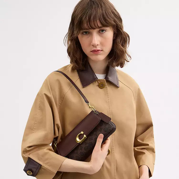 COACH Jet Shoulder Bag
In Signature Canvas - Brass/Maple