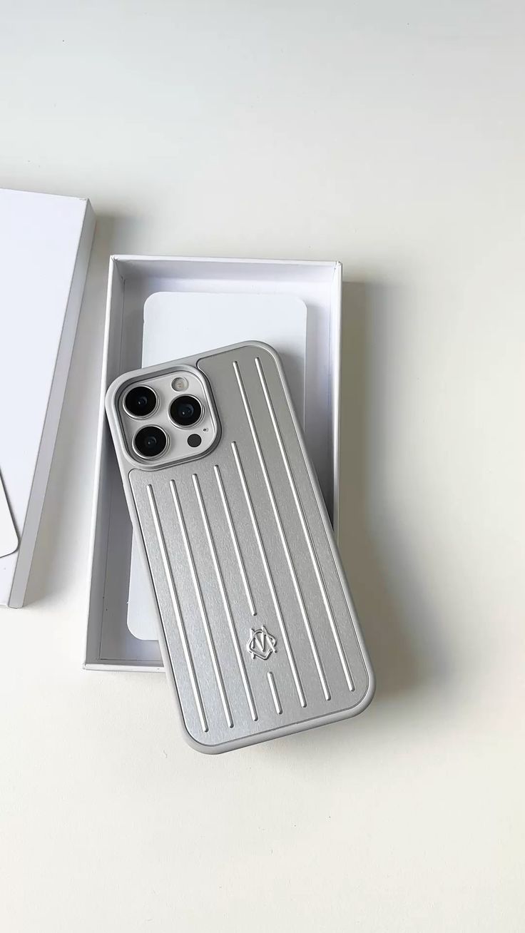 Rimowa Case - iPhone 15 Pro Max